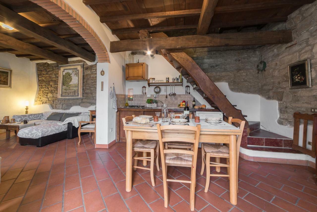 Mimmo'S Holiday House San Godenzo Екстериор снимка
